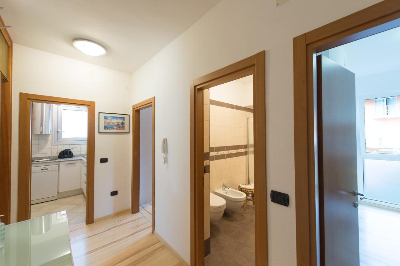 Appartement Lago Blu ريفا ديل غاردا المظهر الخارجي الصورة