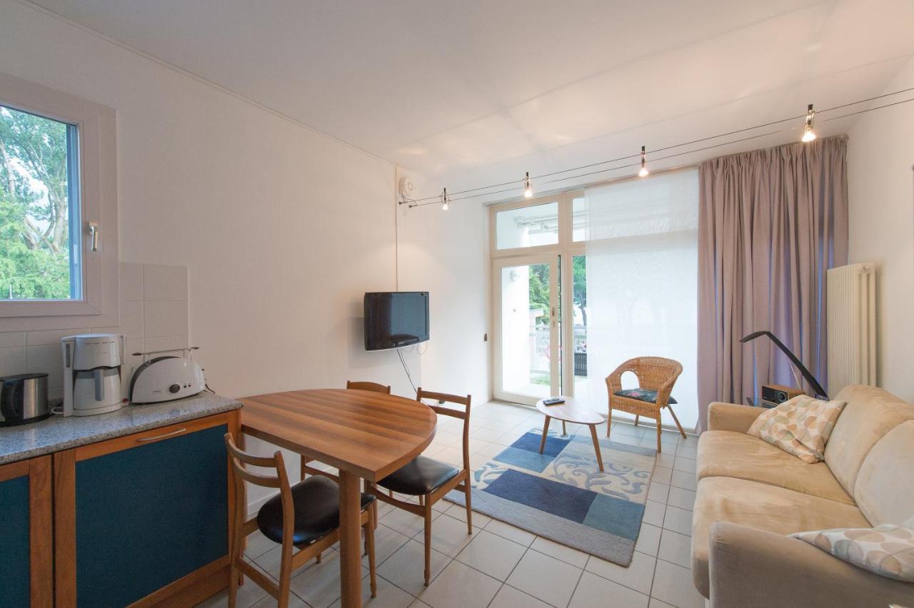 Appartement Lago Blu ريفا ديل غاردا المظهر الخارجي الصورة